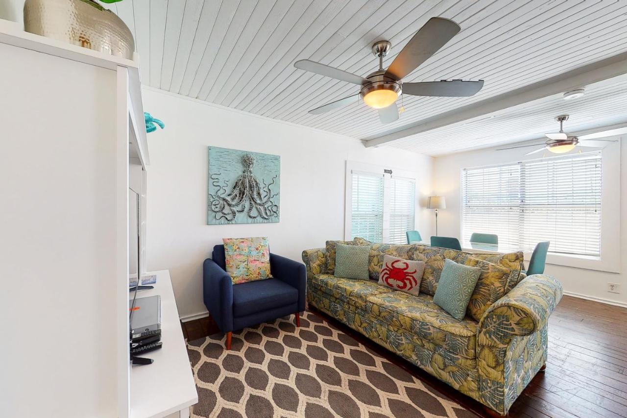 Kissing Palms Panama City Beach Exterior foto